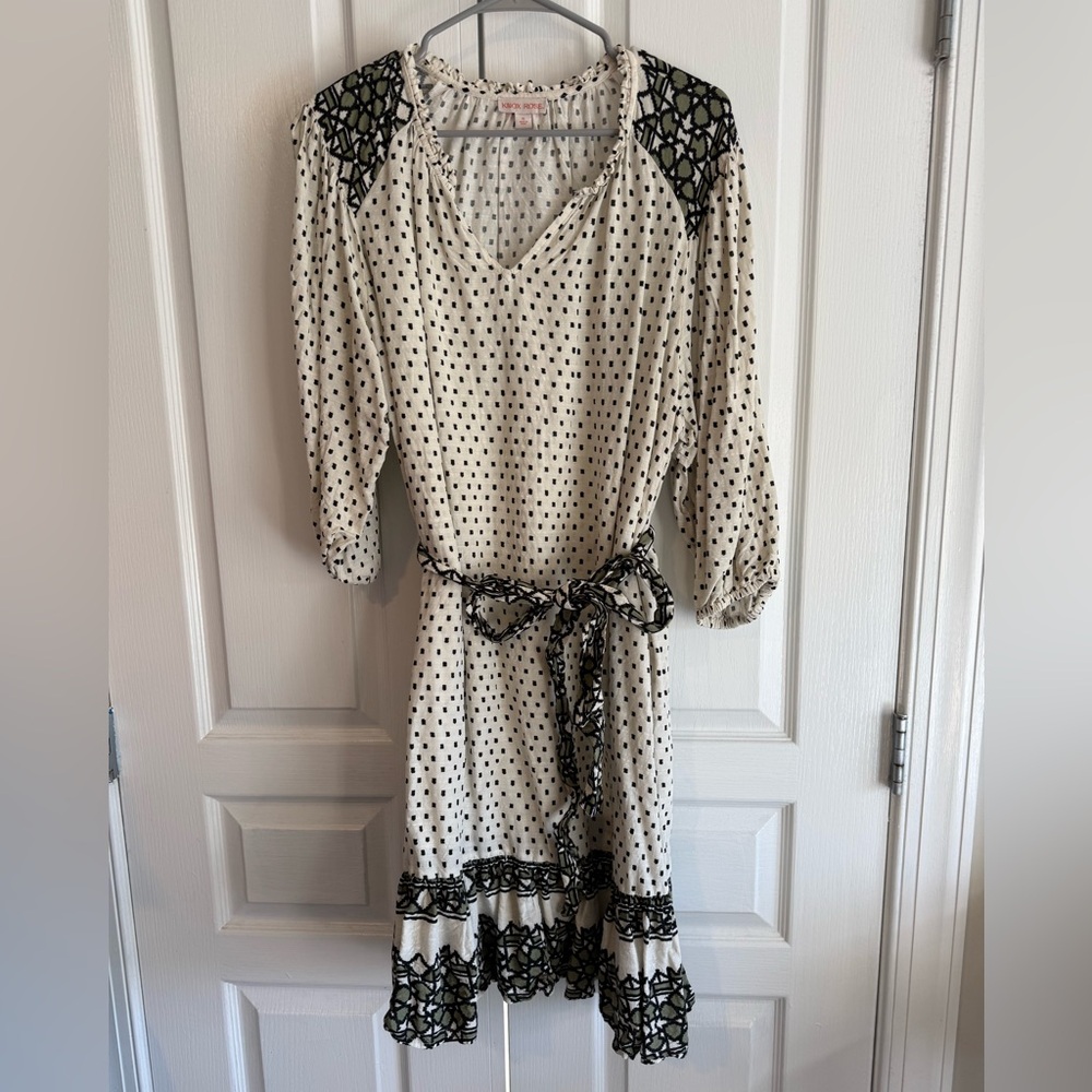 Knox Rose Black and Cream Long Sleeve Dress